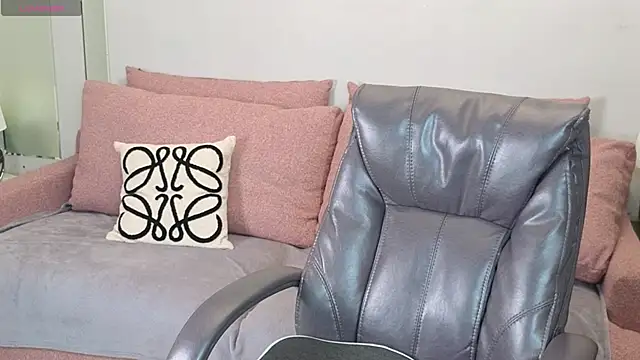  MIURA  online show from 09-09-25, 01:05