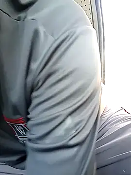 Hotbodyscottie online show from 12-09-24, 05:19