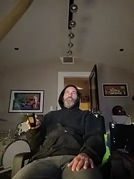 Hotbodyscottie online show from 11-12-25, 08:48