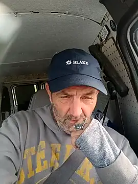 Hotbodyscottie online show from 11-28-25, 12:19