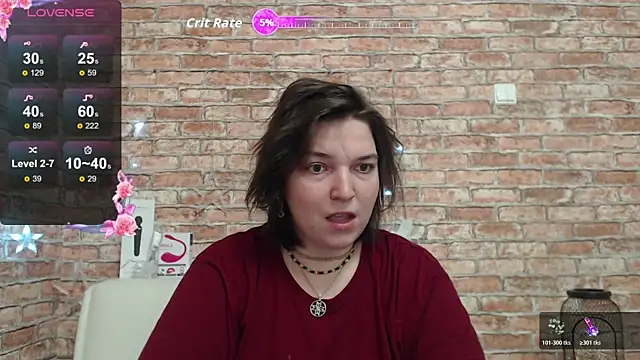 Amelia Kiss  online show from 10-21-25, 12:33