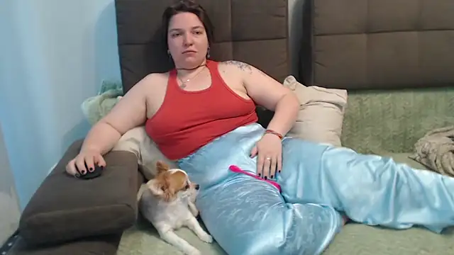 Amelia Kiss  online show from 05-08-26, 01:55