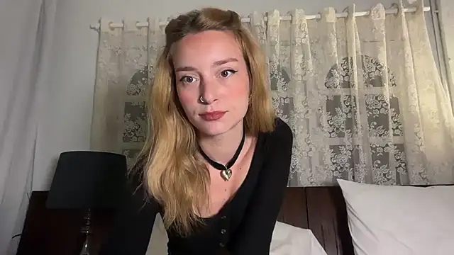 SirenaBelle online show from 05-17-26, 09:55