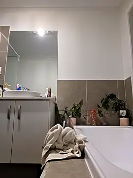 Pussy69Kat online show from 09-30-25, 11:59