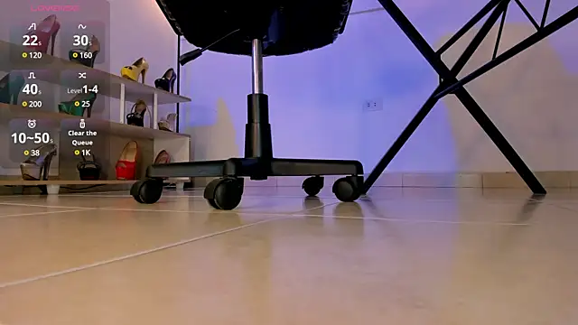 violettastrada online show from 03-05-25, 08:21