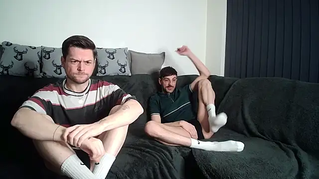 Snapshot of twotwinkhusbandss chatting on 02-03-26, 10:37 twotwinkhusbandss online show from 02-03-26, 10:37