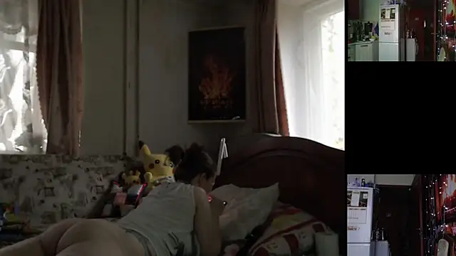 Sakura Green online show from 10-26-25, 08:31