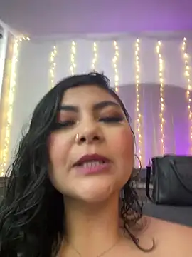 Juli Walker online show from 03-09-26, 02:10