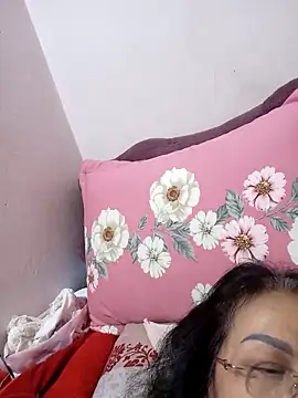 Hotestlove online show from 03-22-25, 10:26