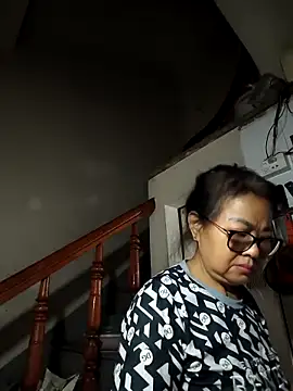 Hotestlove online show from 04-08-26, 04:56