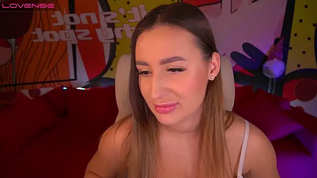 LiaBrazzerr online show from 12-17-24, 06:20