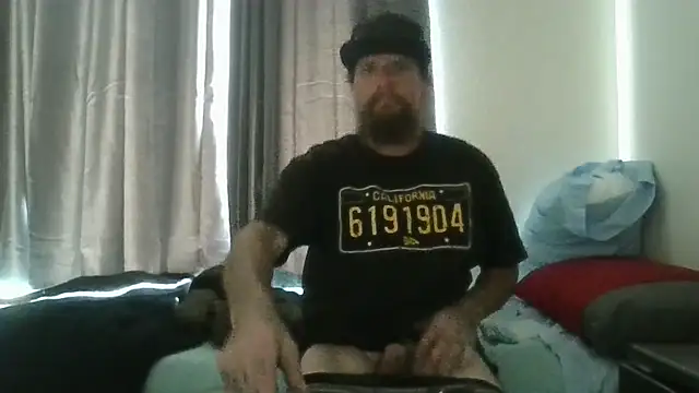 Crackkers online show from 02-17-25, 04:26