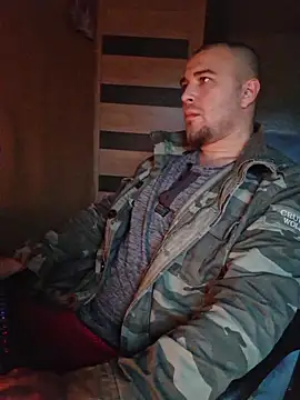 Foxyshaved online show from 09-16-25, 04:35