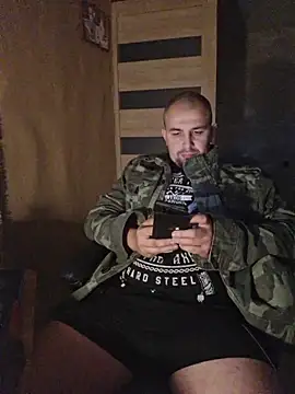 Foxyshaved online show from 09-30-25, 03:55