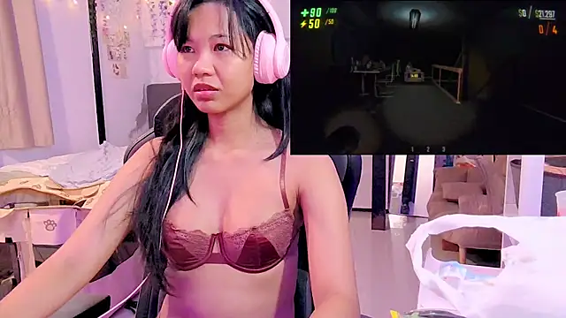 Snapshot of Kana_G chatting on 03-19-25, 05:39 Kana G online show from 03-19-25, 05:39