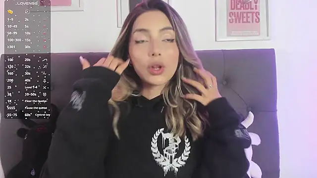 IsadoraGalle  online show from 04-13-26, 09:20