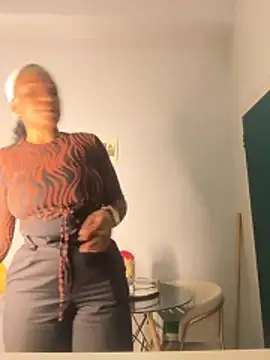 slimcateee online show from 10-19-25, 08:31