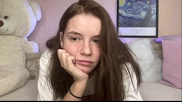 Snapshot of mia___mi chatting on 03-17-25, 11:31 mia mi online show from 03-17-25, 11:31