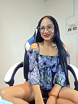 Snapshot of KittyKardy chatting on 02-02-26, 10:19 KittyKardy online show from 02-02-26, 10:19