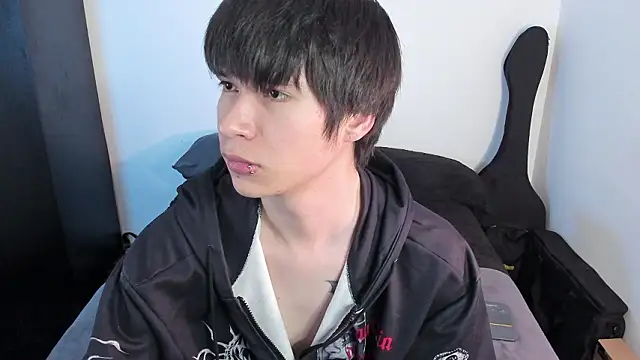 Aventure Twinks online show from 03-29-26, 02:22