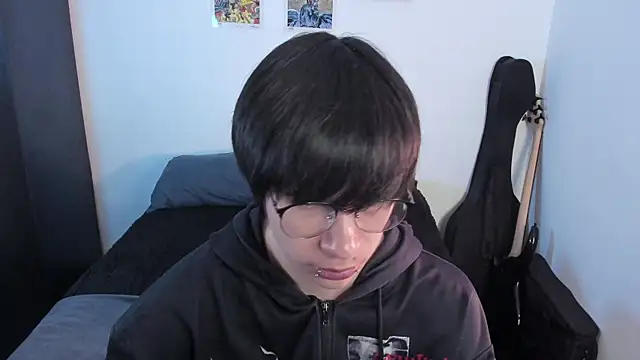 Aventure Twinks online show from 05-16-26, 12:18