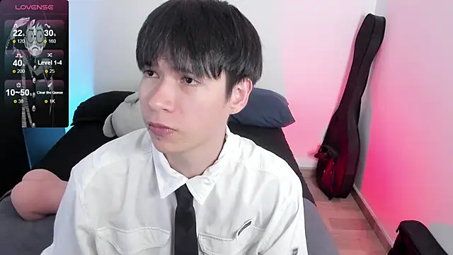 Aventure Twinks online show from 07-11-26, 04:04