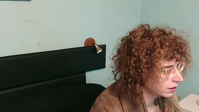 Prxscillia Tx online show from 11-15-25, 07:38