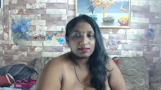 Snapshot of Indian_tracy chatting on 01-06-26, 08:01 Indian tracy online show from 01-06-26, 08:01