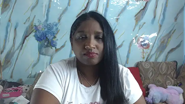 Snapshot of Indian_tracy chatting on 04-25-26, 01:52 Indian tracy online show from 04-25-26, 01:52