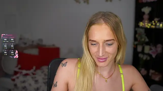 Snapshot of Nicolette__Shea_ chatting on 01-05-25, 05:09 Nicolette Shea online show from 01-05-25, 05:09