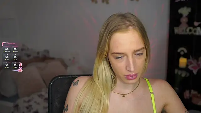 Snapshot of Nicolette__Shea_ chatting on 01-15-25, 09:13 Nicolette Shea online show from 01-15-25, 09:13