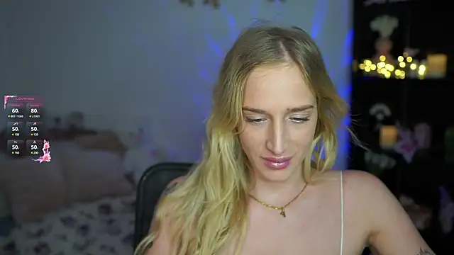 Snapshot of Nicolette__Shea_ chatting on 01-17-25, 01:56 Nicolette Shea online show from 01-17-25, 01:56