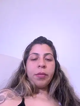 Snapshot of Rose_Gang chatting on 03-03-25, 02:36 Rose Gang online show from 03-03-25, 02:36