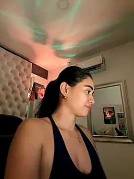 ZarahEvans online show from 10-15-25, 08:20