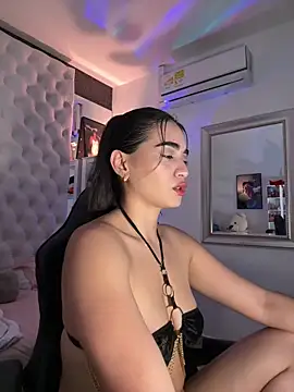 ZarahEvans online show from 11-22-25, 08:08