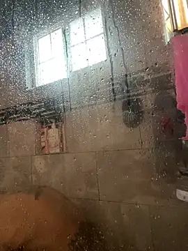 Snapshot of RoodoggXL chatting on 02-12-25, 08:07 RoodoggXL online show from 02-12-25, 08:07