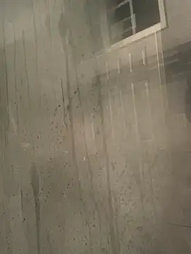 Snapshot of RoodoggXL chatting on 02-24-25, 03:23 RoodoggXL online show from 02-24-25, 03:23