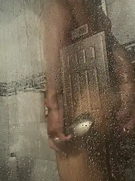 Snapshot of RoodoggXL chatting on 02-27-25, 03:04 RoodoggXL online show from 02-27-25, 03:04