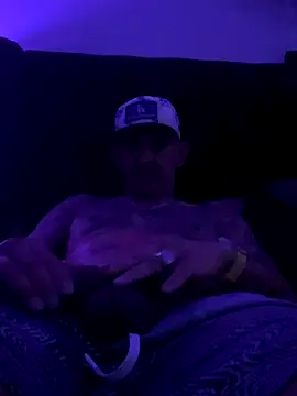 Snapshot of RoodoggXL chatting on 11-08-25, 03:07 RoodoggXL online show from 11-08-25, 03:07