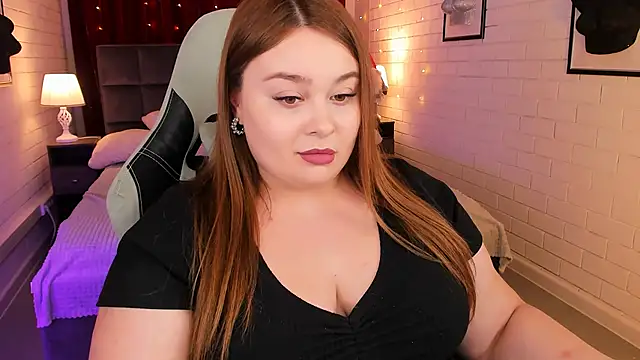 Snapshot of KimberlyMaran chatting on 01-18-25, 12:04 KimberlyMaran online show from 01-18-25, 12:04