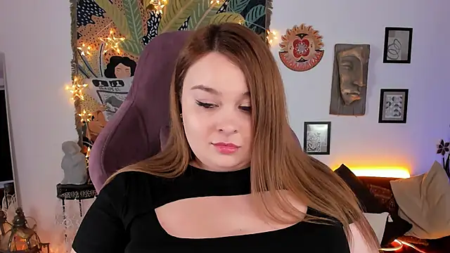 Snapshot of KimberlyMaran chatting on 01-30-25, 12:37 KimberlyMaran online show from 01-30-25, 12:37