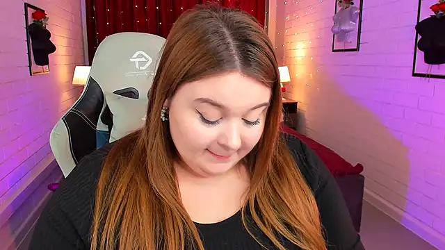 Snapshot of KimberlyMaran chatting on 03-19-25, 09:28 KimberlyMaran online show from 03-19-25, 09:28