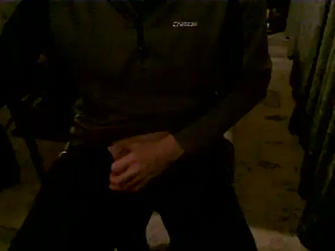 hornyman18cm39 online show from 01-01-25, 06:58