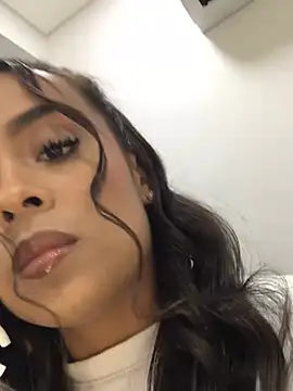 JuanaSimons online show from 03-12-25, 11:01