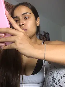 JuanaSimons online show from 06-21-26, 01:30