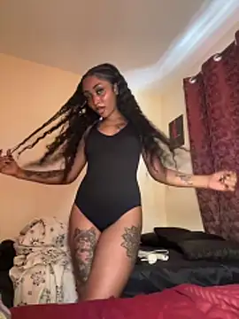 Snapshot of Candiey001 chatting on 02-15-26, 11:41 Candiey001 online show from 02-15-26, 11:41