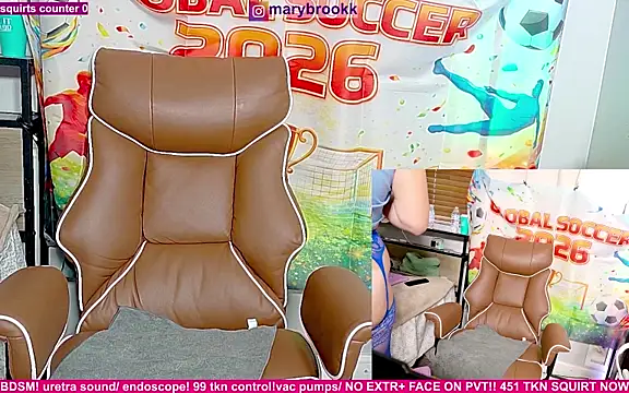 Snapshot of MaryBrook1 chatting on 06-16-26, 02:19 MaryBrook1 online show from 06-16-26, 02:19