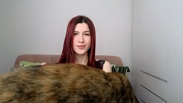 AliciaNewell online show from 10-09-25, 04:21