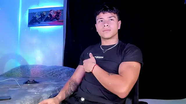 Dominic Biker   online show from 12-20-24, 03:14