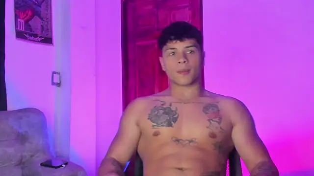 Snapshot of Dominic_Biker__ chatting on 02-21-26, 01:50 Dominic Biker online show from 02-21-26, 01:50